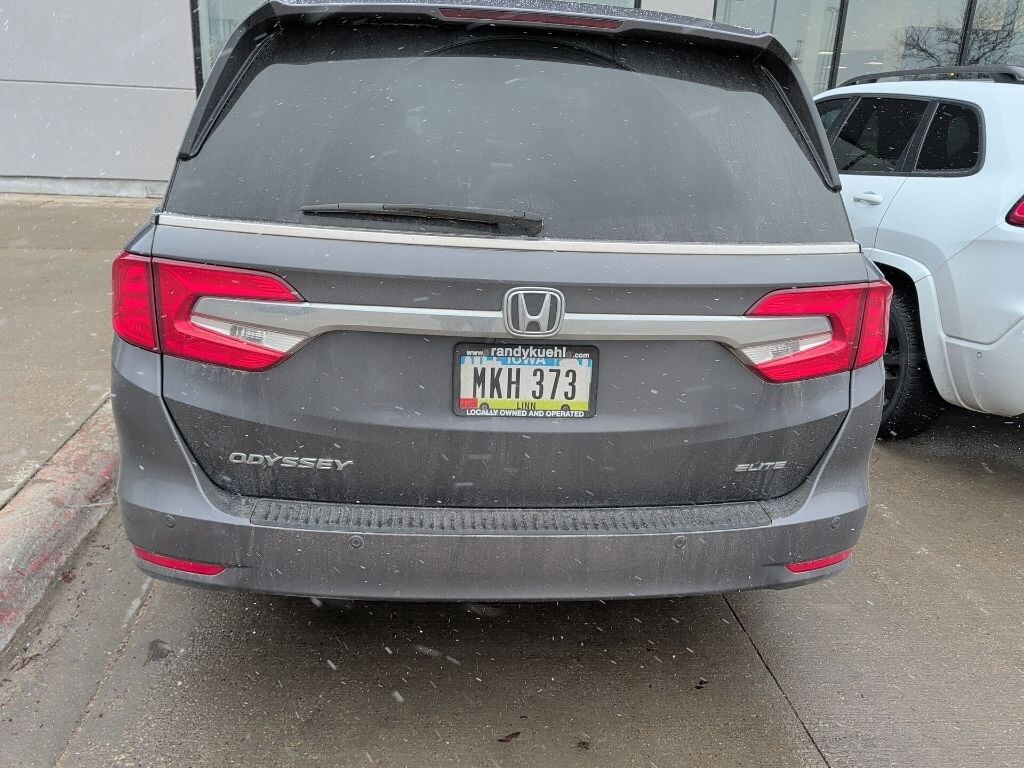 Used 2018 Honda Odyssey Elite Minivan/Van