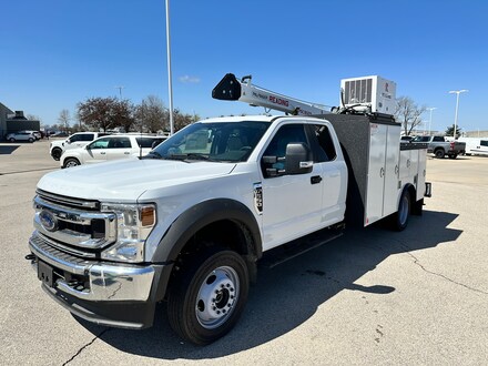 2022 Ford Super Duty F-550 DRW XL Extended Cab Chassis-Cab