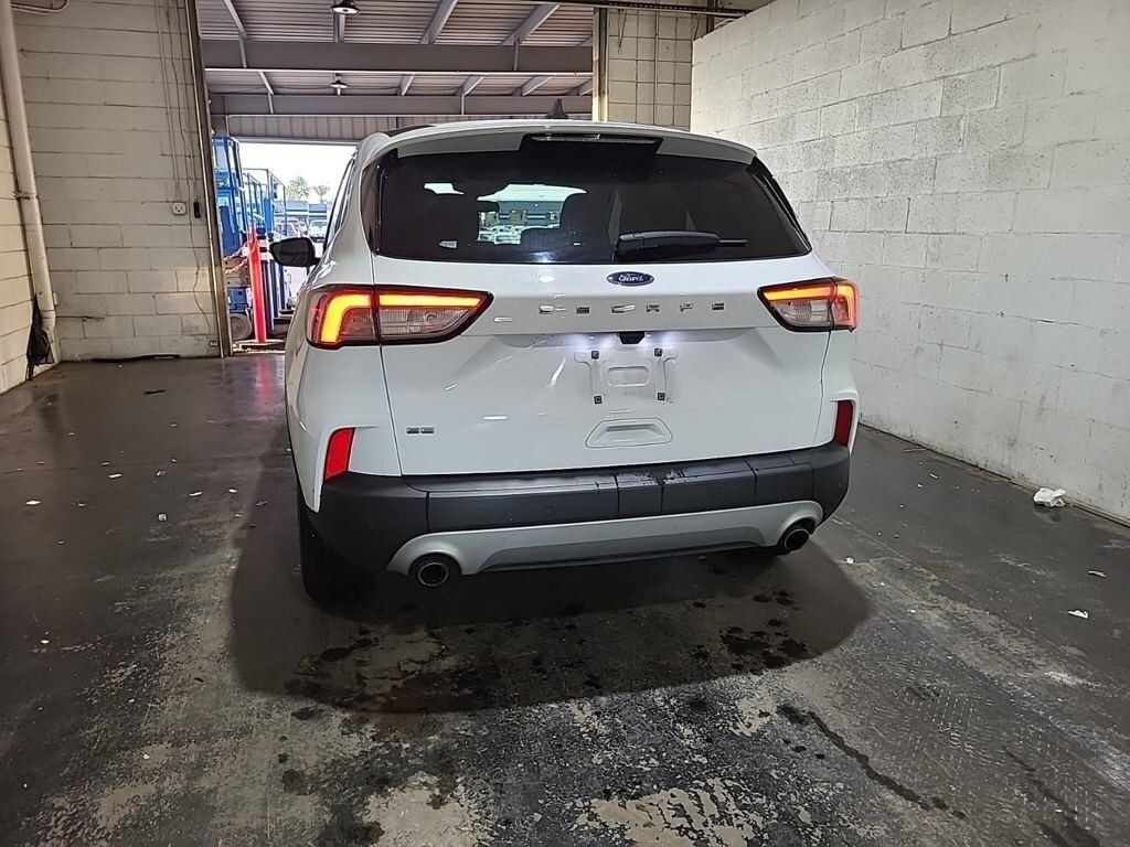 Used 2022 Ford Escape SE SUV