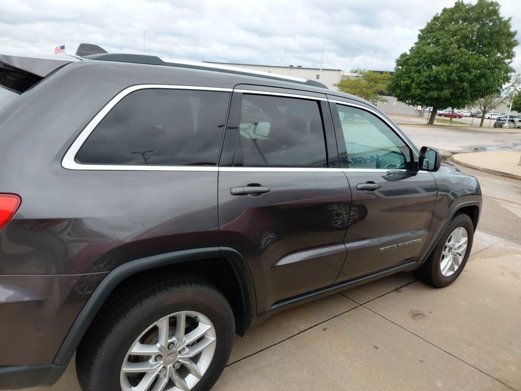 Used 2017 Jeep Grand Cherokee Laredo SUV