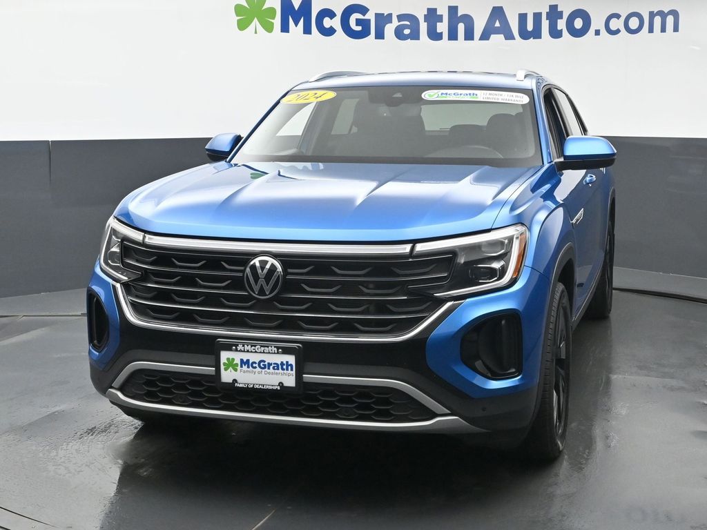 2024 Volkswagen Atlas Cross Sport SE Technology photo 4