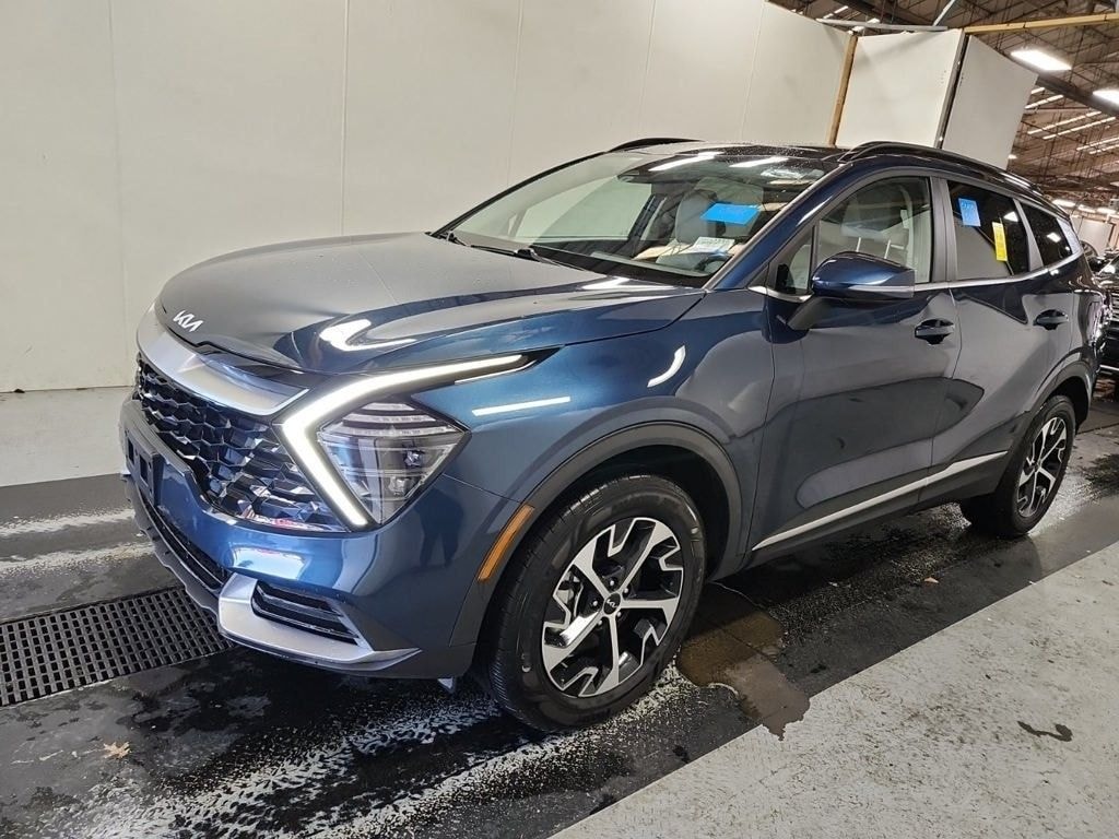 Used 2025 Kia Sportage Hybrid EX SUV
