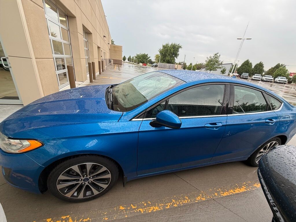 Used 2019 Ford Fusion SE Sedan