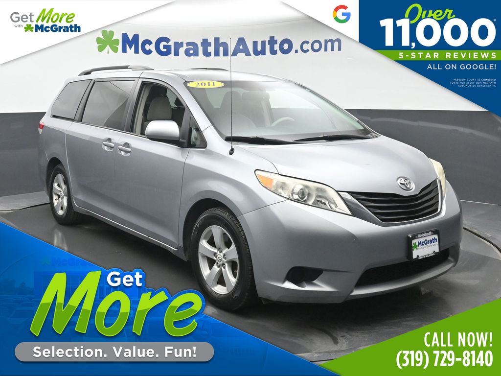 2011 Toyota Sienna LE