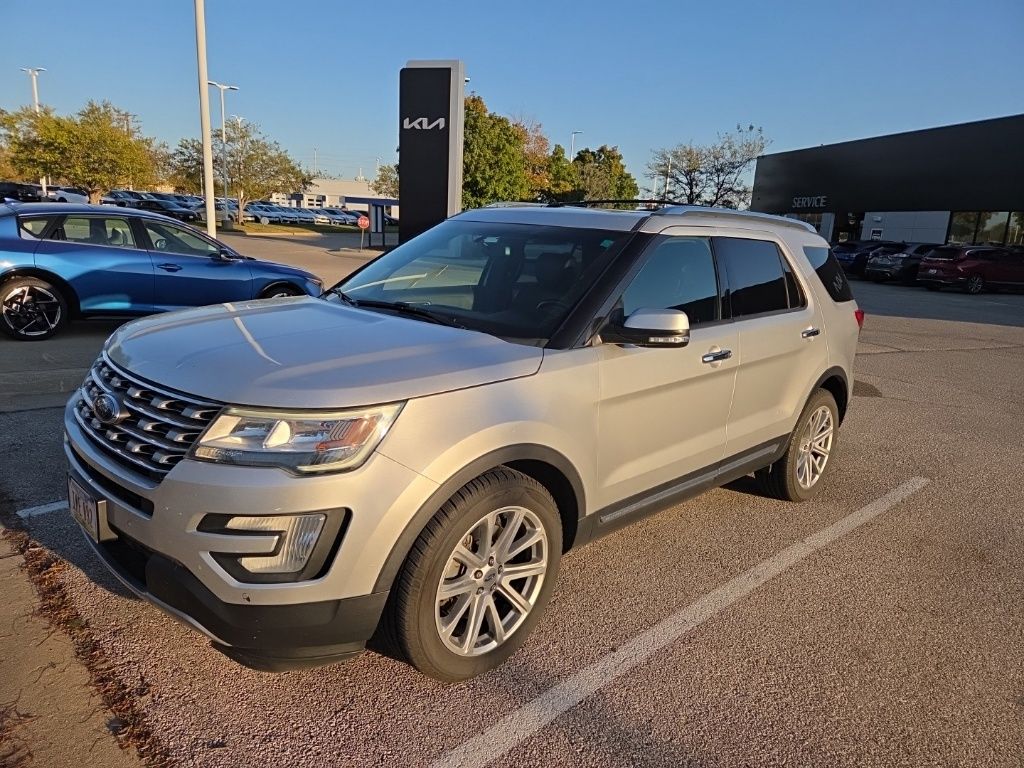 2016 Ford Explorer Limited photo 4