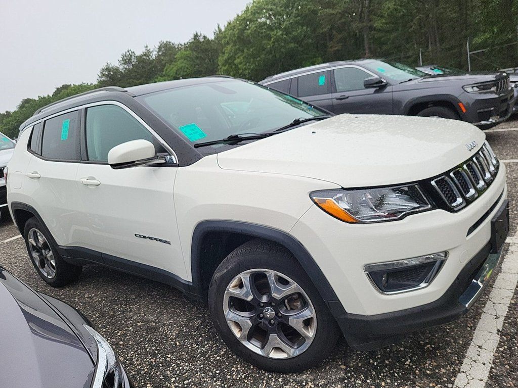 Used 2018 Jeep Compass Limited with VIN 3C4NJDCB2JT372970 for sale in Hiawatha, IA