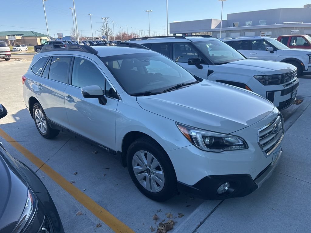 Used 2015 Subaru Outback Premium with VIN 4S4BSBFC4F3286602 for sale in Hiawatha, IA