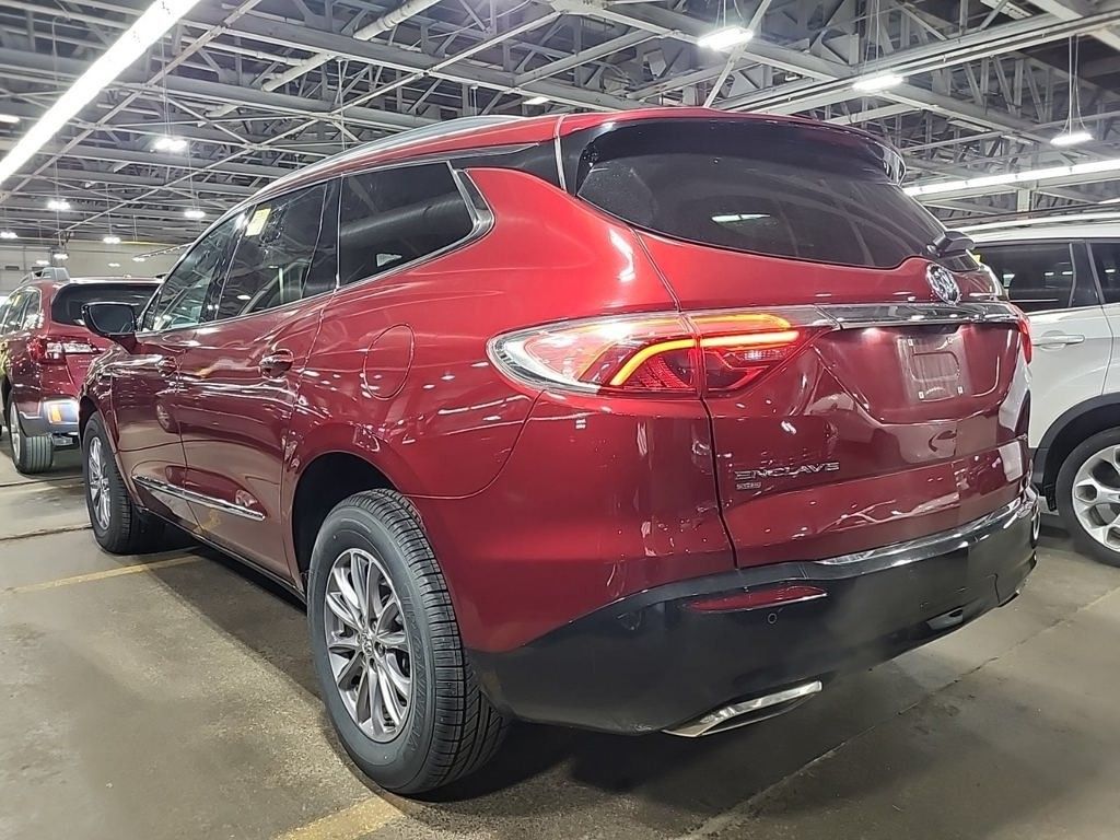 2024 Buick Enclave Premium photo 3