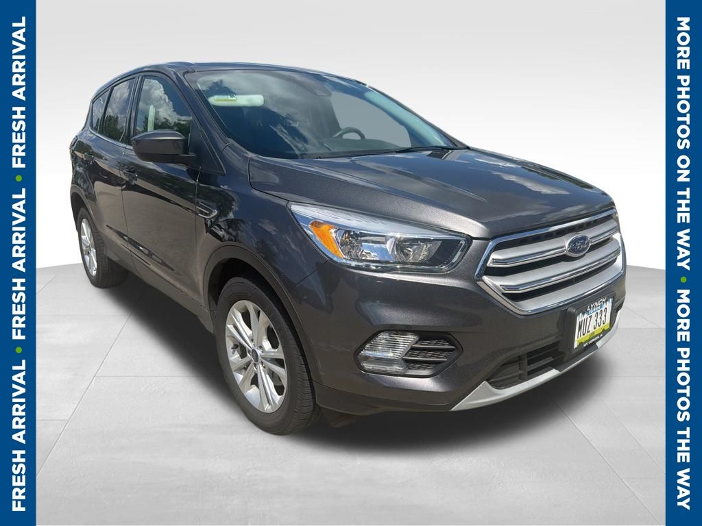 2019 Ford Escape SE's photo