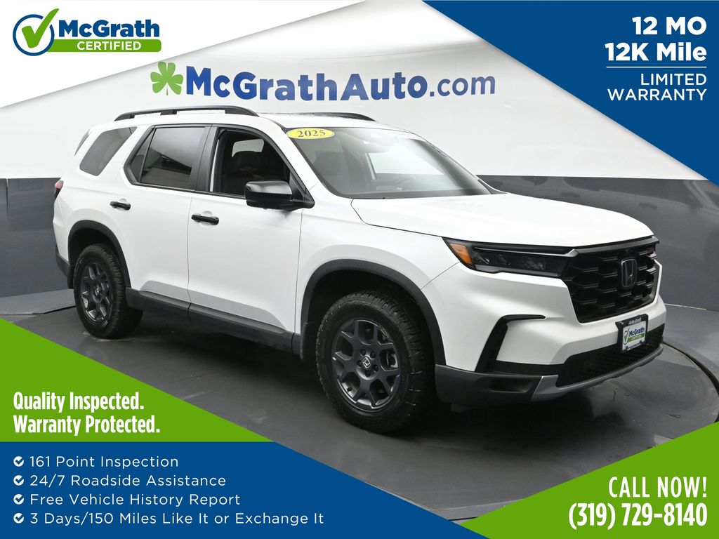 2025 Honda Pilot TrailSport's photo