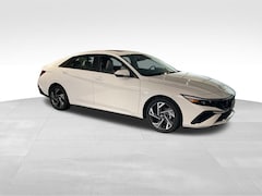 2025 Hyundai Elantra Limited Sedan