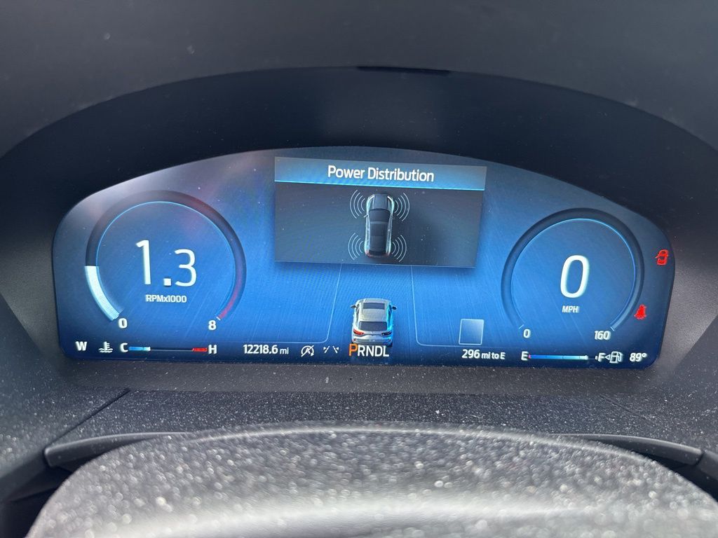 2023 Ford Escape ST-Line Select photo 4