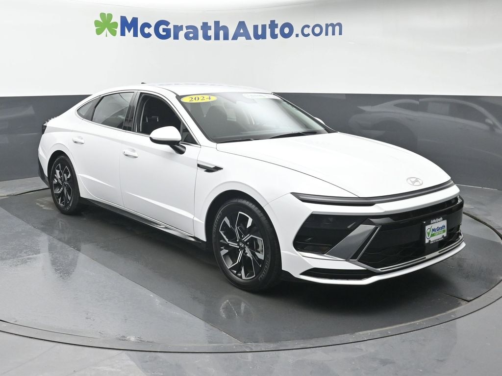 Used 2024 Hyundai Sonata SEL Sedan