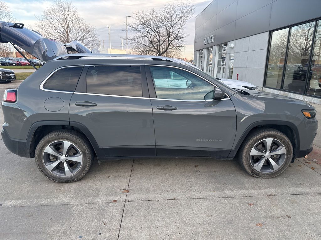 2020 Jeep Cherokee Limited photo 3