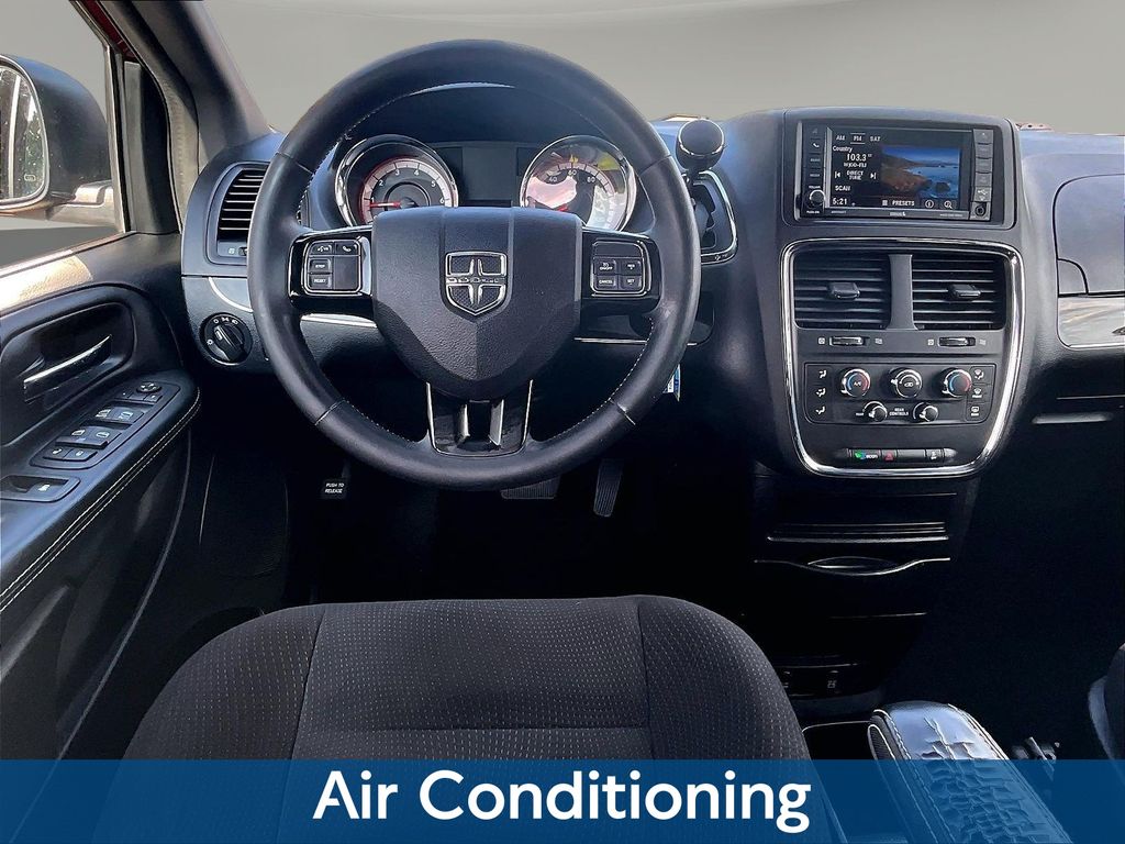 2017 Dodge Grand Caravan SE Plus - Photo 11
