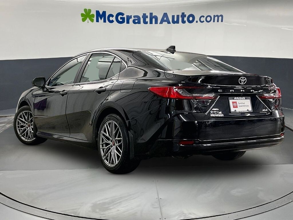 Used 2025 Toyota Camry XLE Sedan