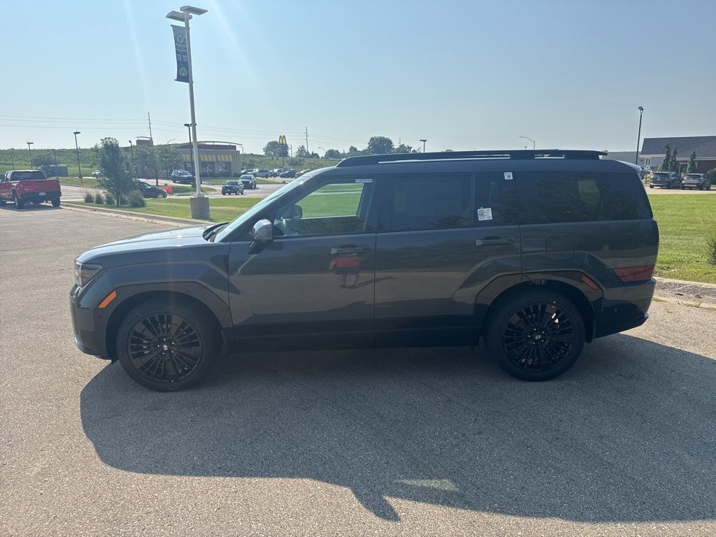 2026 Hyundai Santa Fe Calligraphy photo 2