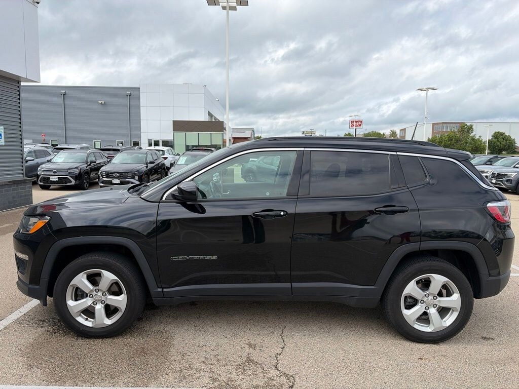 Used 2018 Jeep Compass Latitude 4x4 SUV