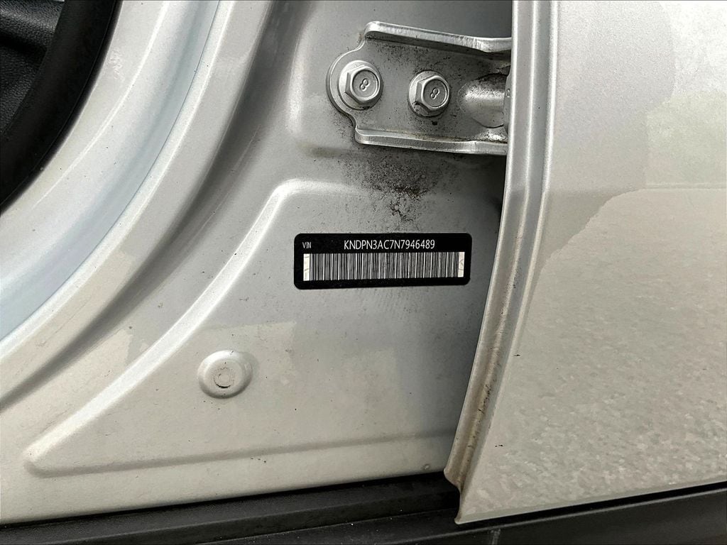 2022 Kia Sportage EX - Photo 23