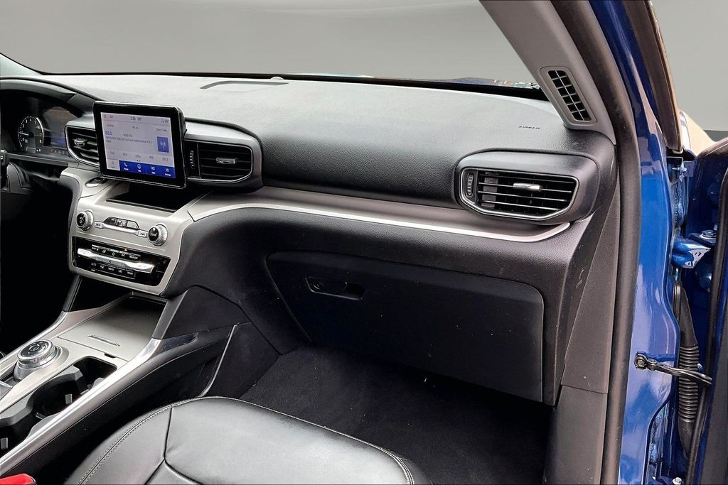 2023 Ford Explorer XLT - Photo 26