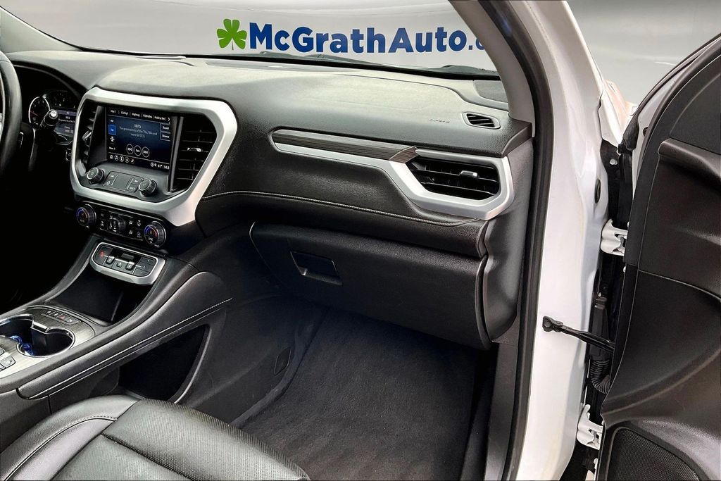 2023 GMC Acadia SLT - Photo 30