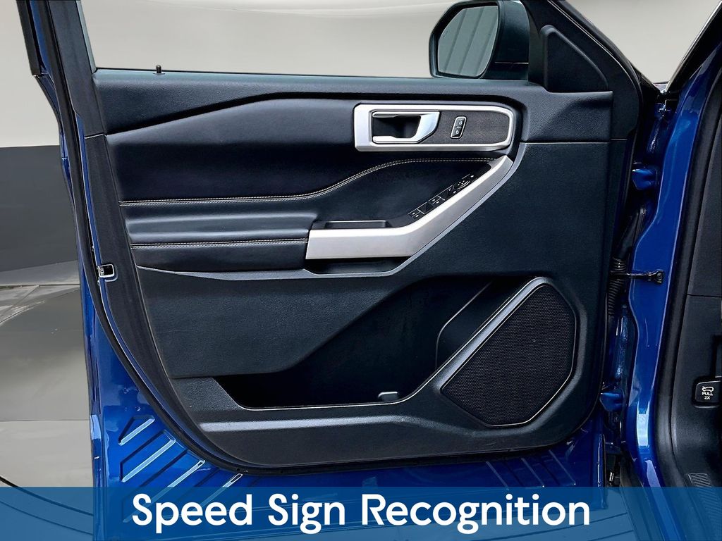 2023 Ford Explorer XLT - Photo 24
