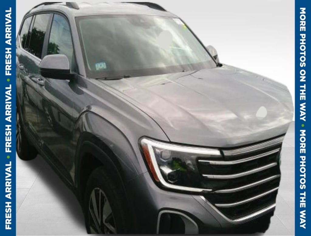Used 2025 Volkswagen Atlas 2.0T SE w/Technology SUV