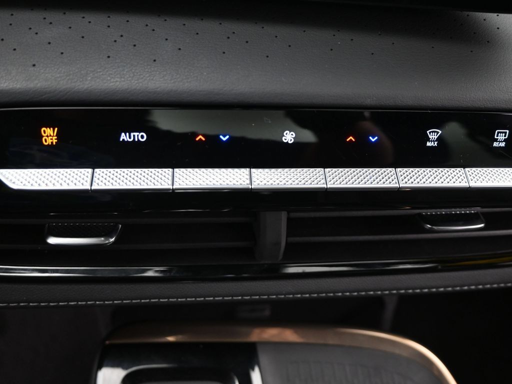 2025 Buick Enclave Avenir - Photo 25