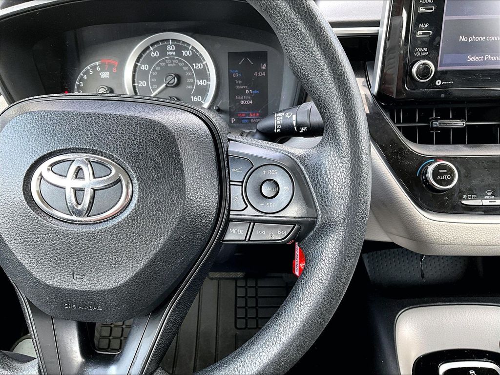 2021 Toyota Corolla LE - Photo 13