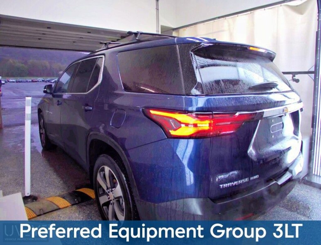 Used 2023 Chevrolet Traverse LT Leather SUV