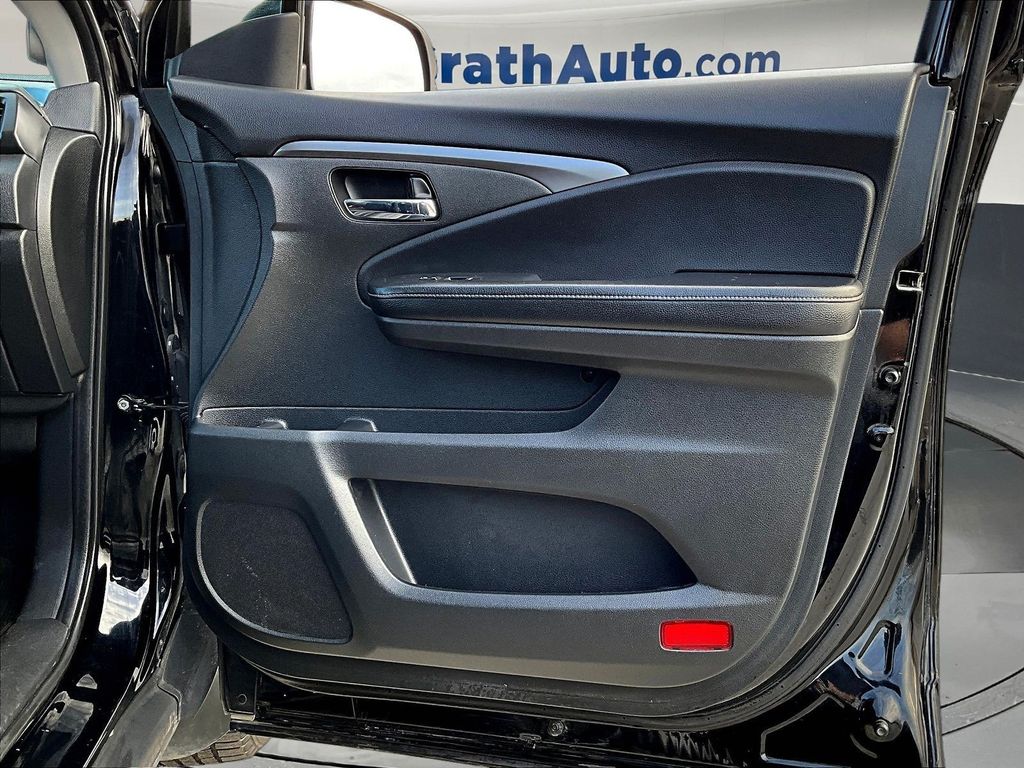 2019 Honda Ridgeline RTL - Photo 32