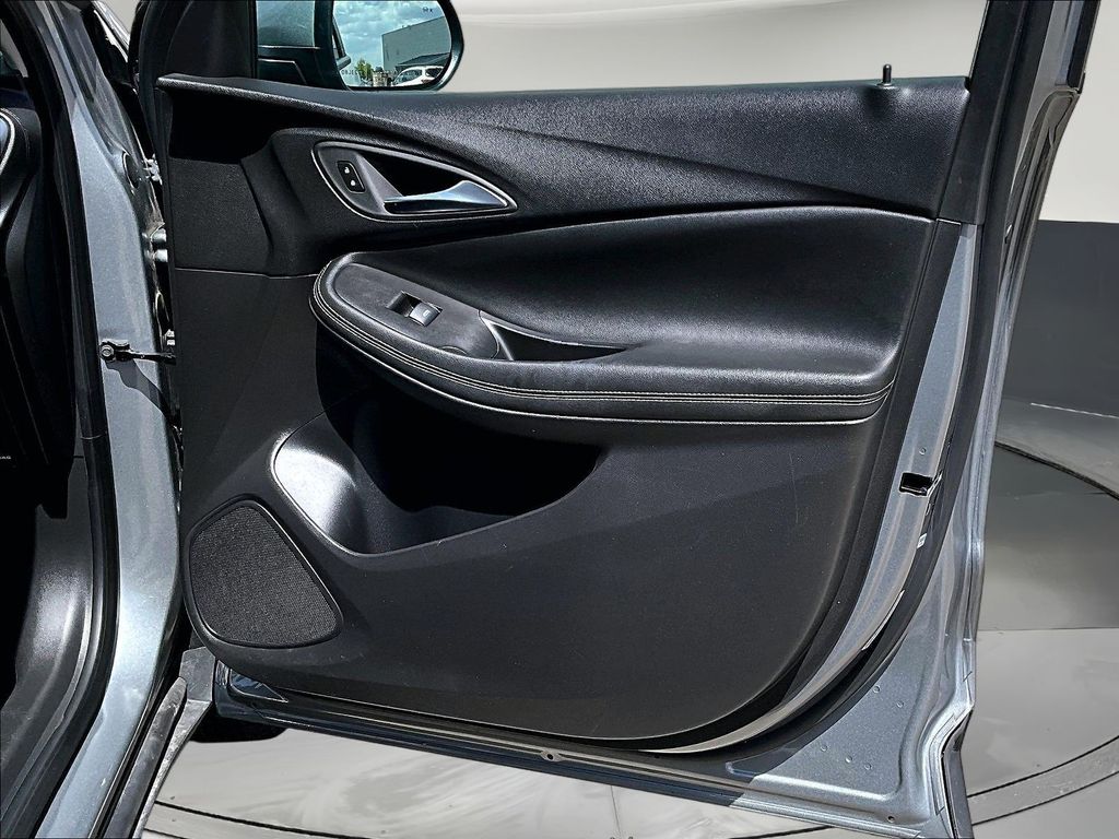 2025 Buick Encore GX Preferred - Photo 29