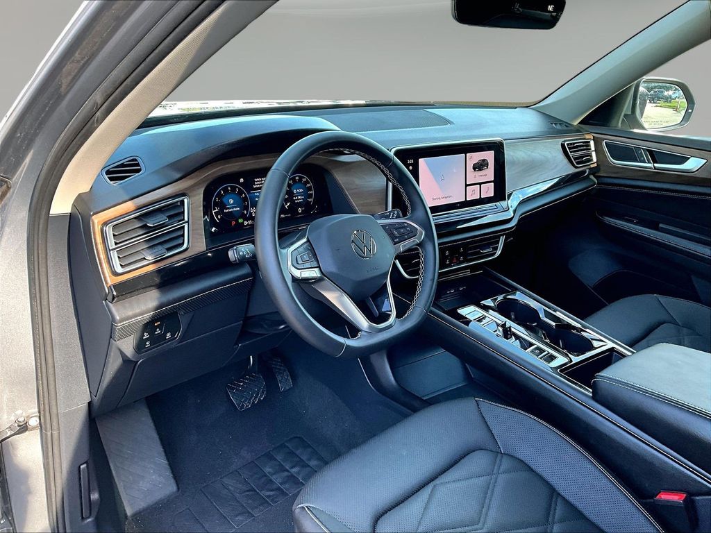 2026 Volkswagen Atlas SE w/Tech - Photo 21