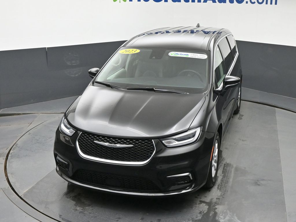 2023 Chrysler Pacifica Touring L - Photo 30