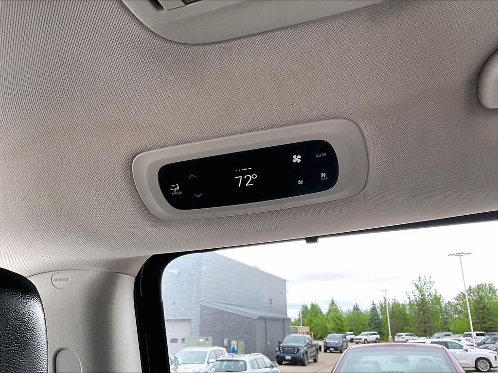 2018 Chrysler Pacifica Touring L Plus - Photo 13