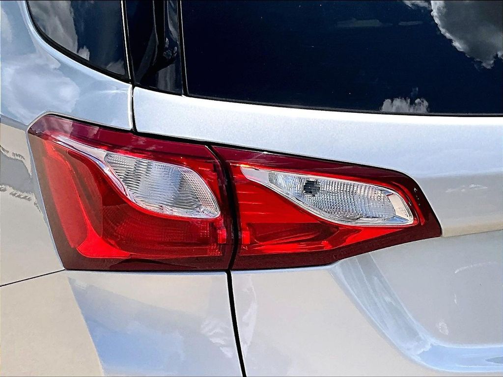 2021 Chevrolet Equinox LT - Photo 27