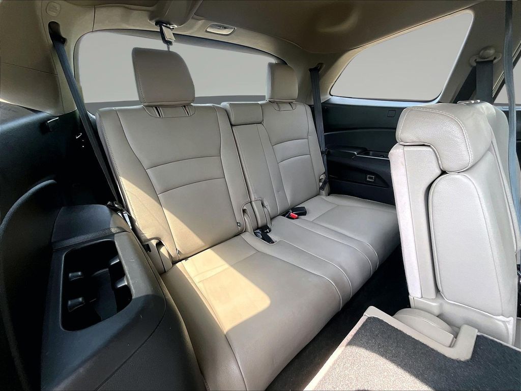 2017 Honda Pilot EX-L - Photo 29