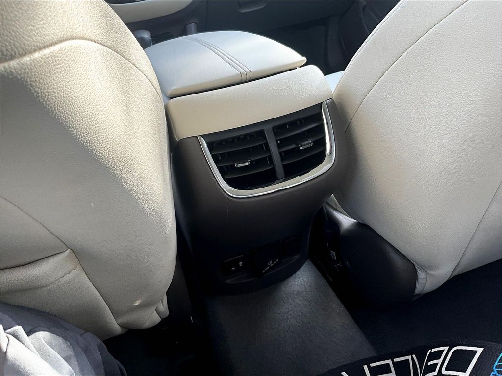 2024 Chevrolet Malibu 2LT - Photo 12