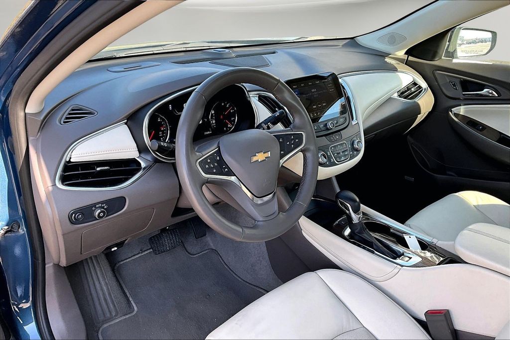 2024 Chevrolet Malibu 2LT - Photo 17