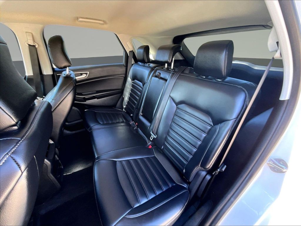 2023 Ford Edge SEL - Photo 26