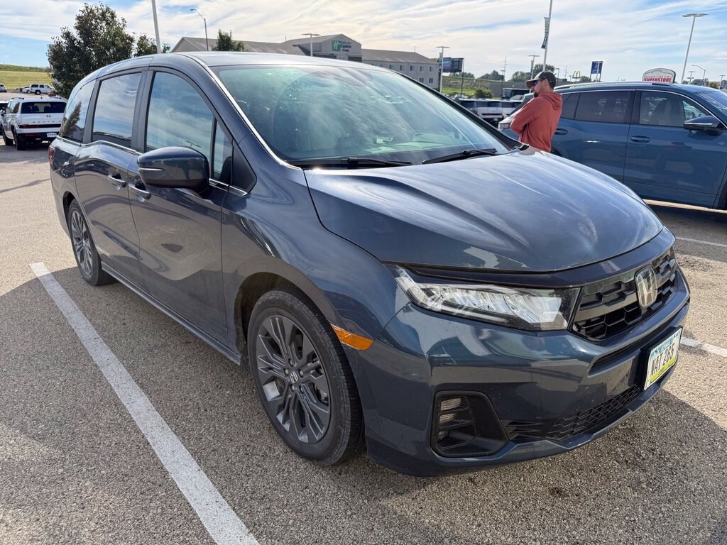 Used 2026 Honda Odyssey Touring Van Passenger