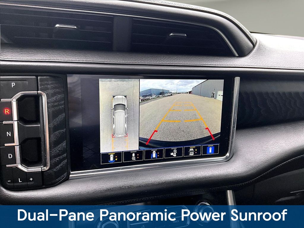 2022 GMC Yukon Denali - Photo 18