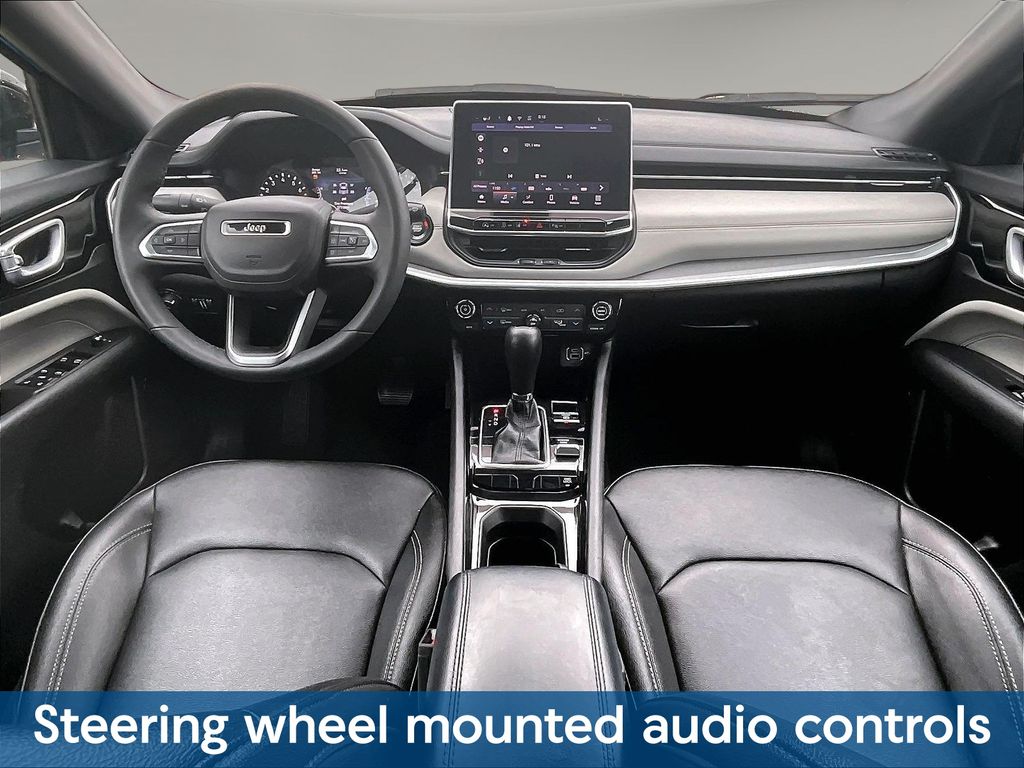 2025 Jeep Compass Limited - Photo 10
