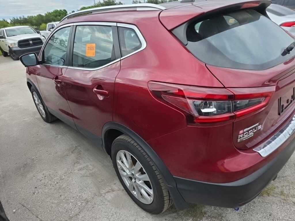 Used 2022 Nissan Rogue Sport SV SUV