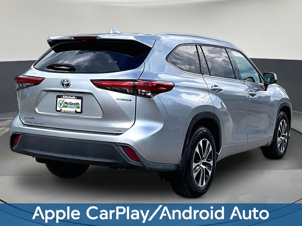 2022 Toyota Highlander XLE - Photo 8