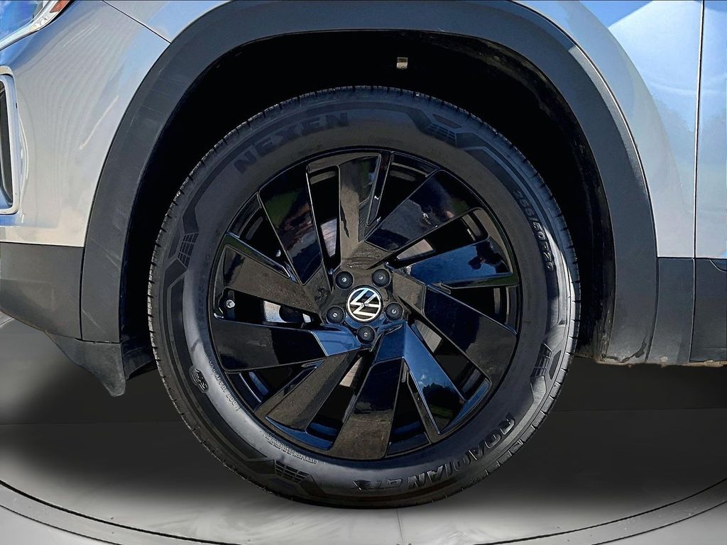 2026 Volkswagen Atlas SE w/Tech - Photo 33