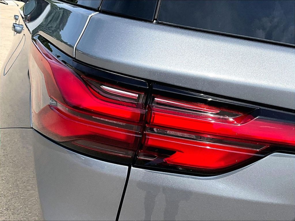 2023 Chevrolet Traverse 3LT - Photo 27