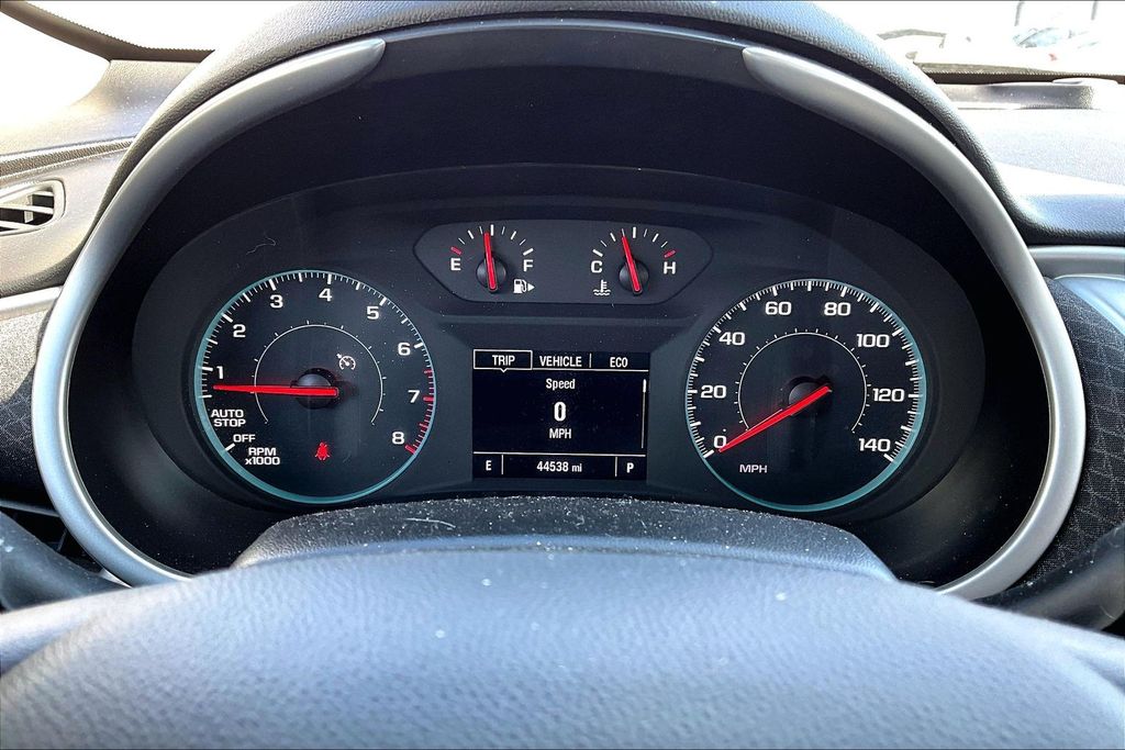 2024 Chevrolet Malibu 1LT - Photo 13