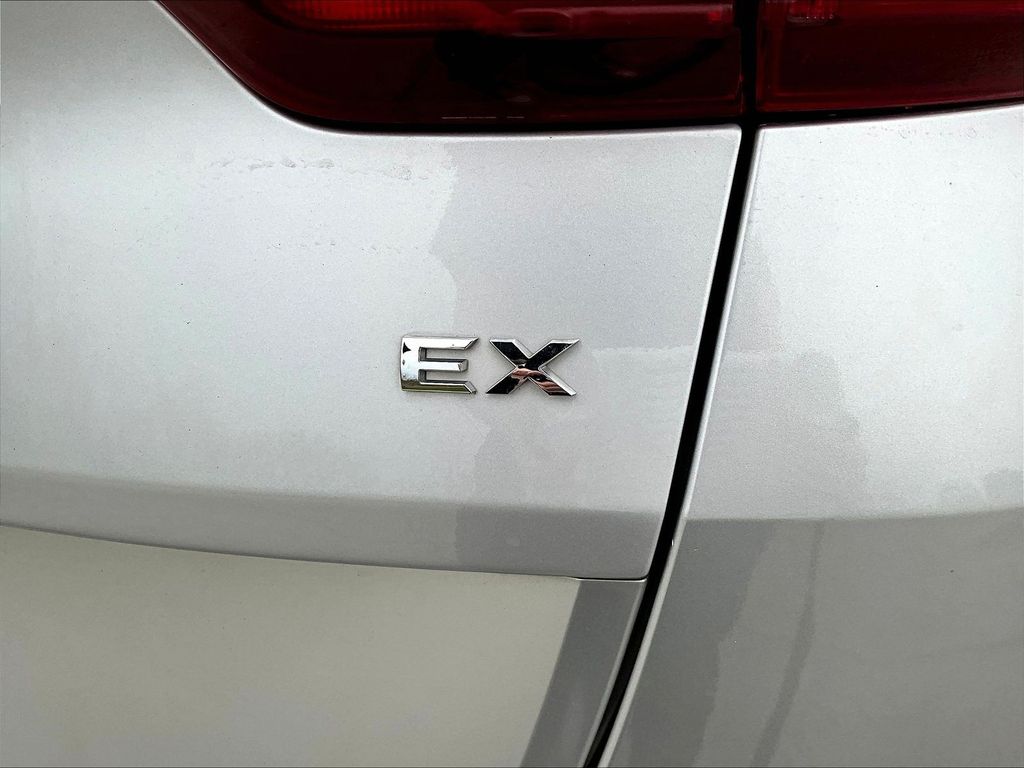 2022 Kia Sportage EX - Photo 28