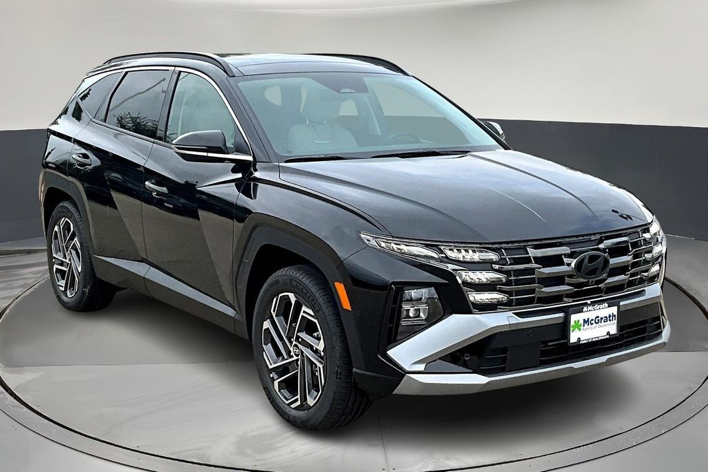 2025 Hyundai Tucson Hybrid SUV 